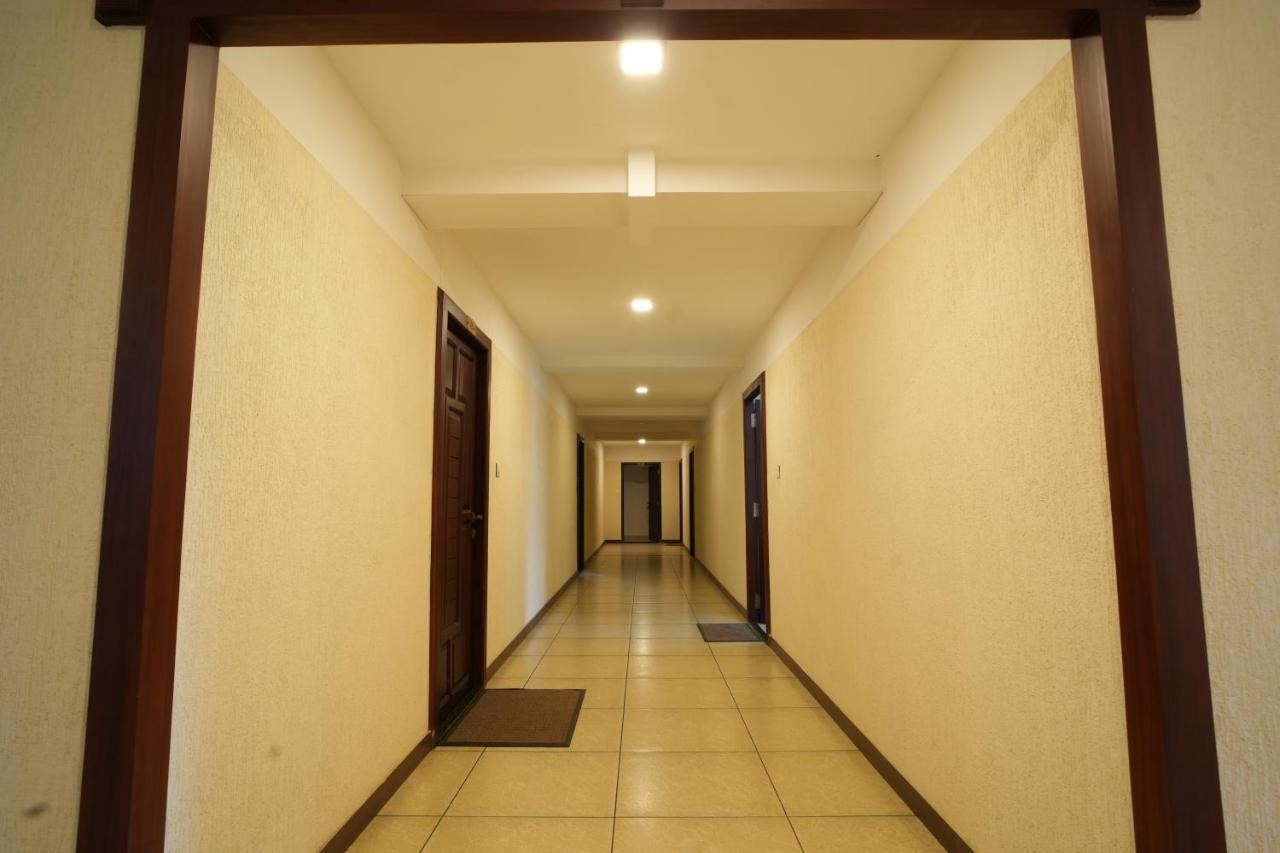 K V Suites Kochi 외부 사진