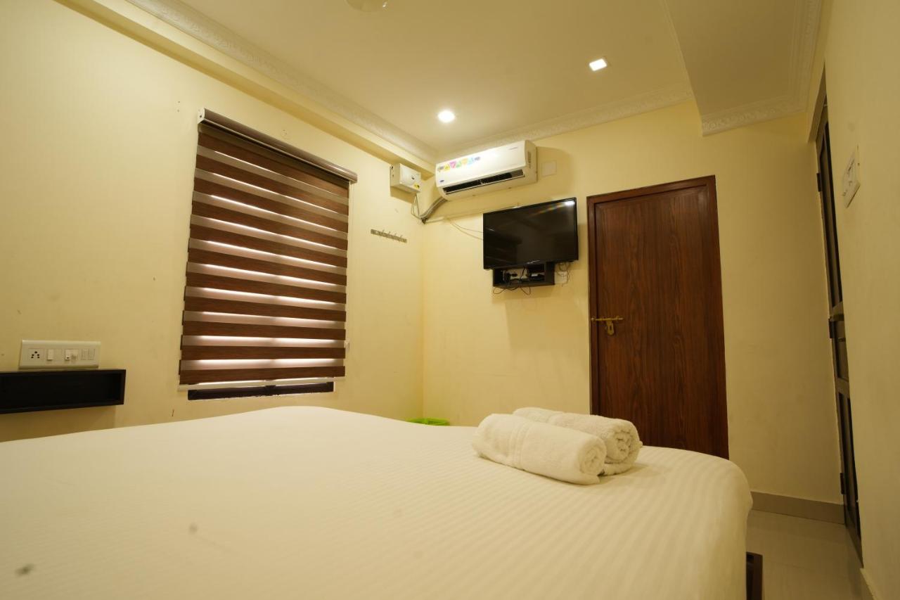 K V Suites Kochi 외부 사진