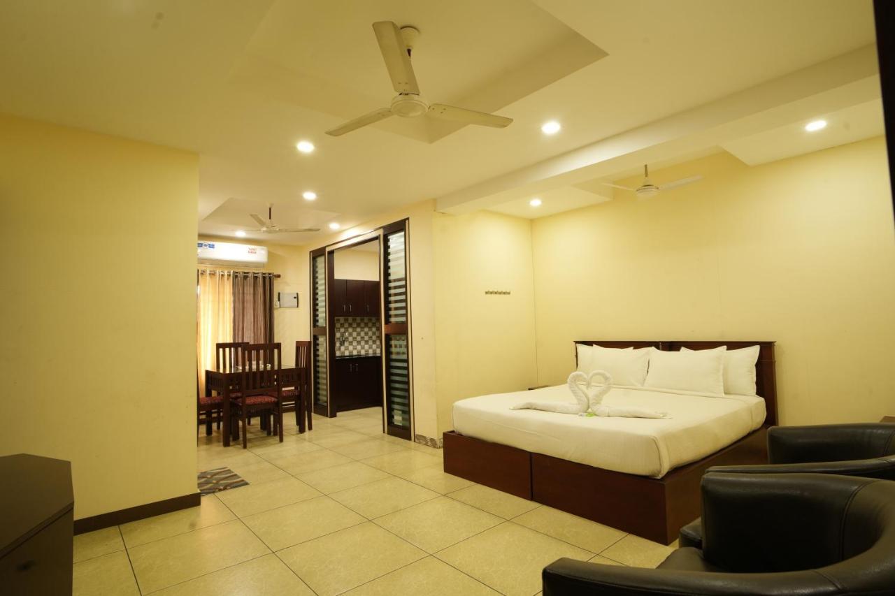K V Suites Kochi 외부 사진