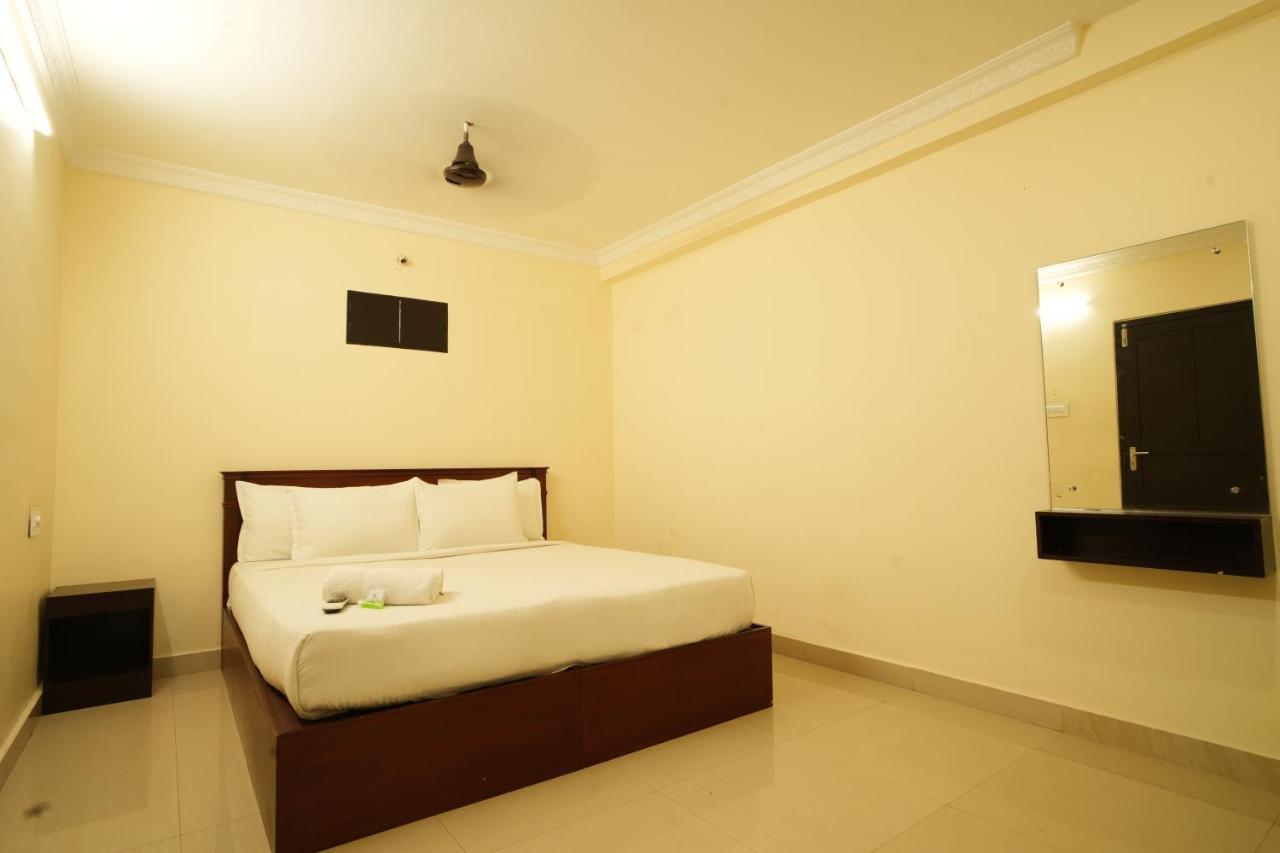 K V Suites Kochi 외부 사진